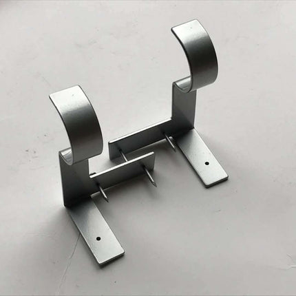 Curtain rod bracket
