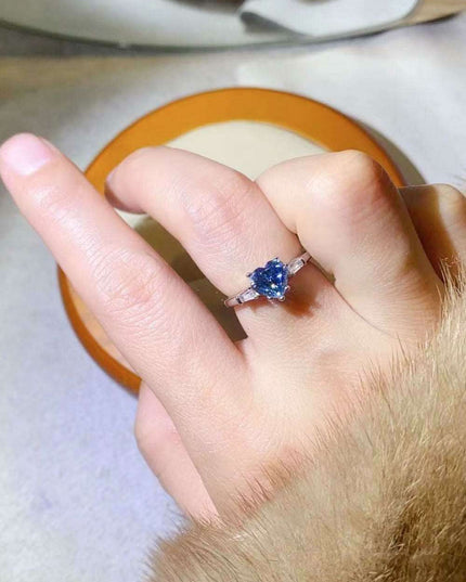 Heart-Cutting Blue Lab-Diamond Ring with Sparkling Zircon Accents in Premium Sterling Silver