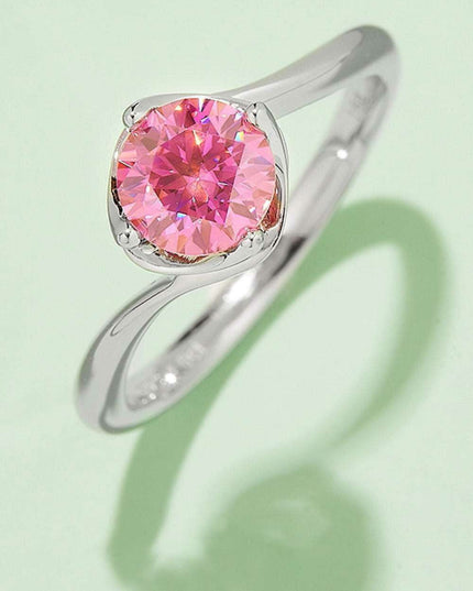 Dazzling 1 Carat Moissanite Sterling Silver Solitaire Ring Set with Certification.