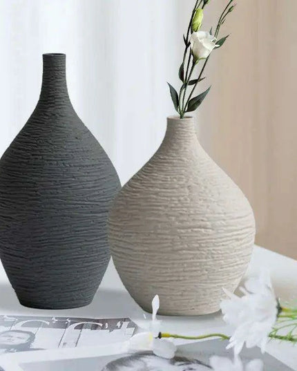 Ceramic Vase Set: Nordic Elegance for Timeless Home Decor and Gifting