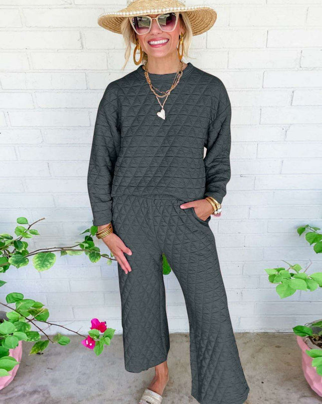 Quilted Charcoal Lounge Set: Chic Comfort for Every Occasion
