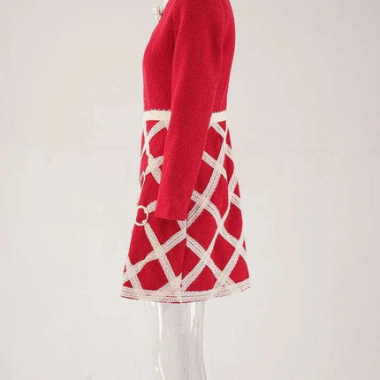 A-Line Evening Dress with 3D Floral Embellishments and Pearl Waist Detail - Très Elite
