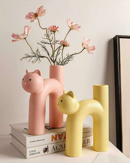 Charming Artisan Cat Vase - Elevate Your Home Decor with Elegance