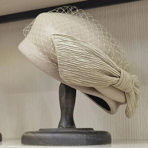 Elegant Women's Black Wool Beret with Veil and Bow – Stylish Fedora Hat for Winter Celebrations