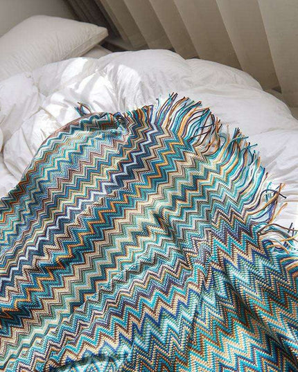 Nordic Luxe Knitted Throw Blanket with Timeless Stripes and Superior Polyester Craftsmanship