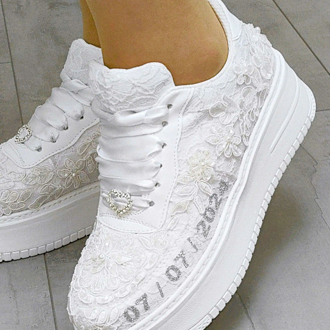 Customizable Sparkling Wedding Sneakers for Unforgettable Moments