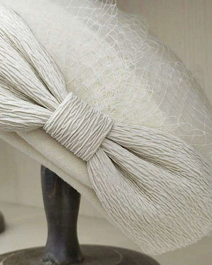 Elegant Women's Black Wool Beret with Veil and Bow – Stylish Fedora Hat for Winter Celebrations