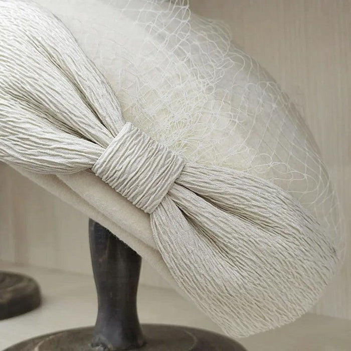 Elegant Women's Black Wool Beret with Veil and Bow – Stylish Fedora Hat for Winter Celebrations