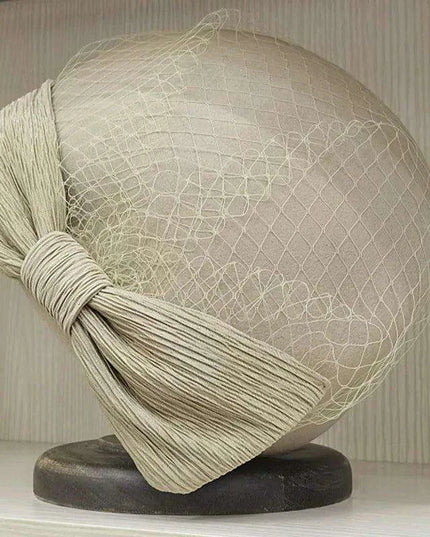 Elegant Women's Black Wool Beret with Veil and Bow – Stylish Fedora Hat for Winter Celebrations