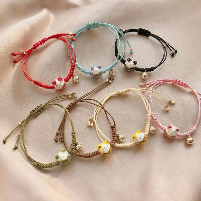 Adjustable Maneki Neko Charm Bracelet - The Perfect Gift for Cat Enthusiasts