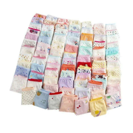 Adorable 12-Pack Cartoon Cotton Briefs for Little Girls - Comfy Underwear for Ages 1-12 - Très Elite
