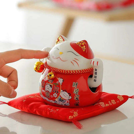 Adorable 4.5 Inch Battery-Operated Ceramic Lucky Cat - A Charming Good Luck Figurine for Home and Gifting - Très Elite