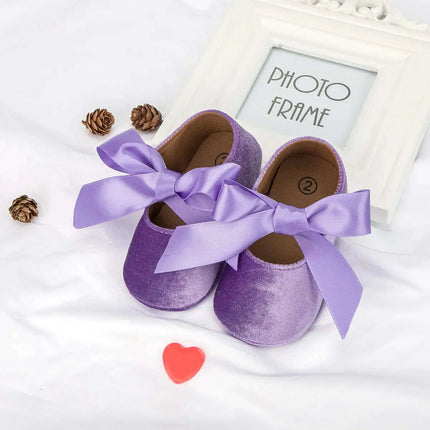 Adorable Baby Girl Crib Shoes with Butterfly Knot - Non-slip Soft Cotton Rubber First Walkers - Très Elite