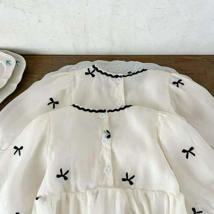Adorable Cotton Long Sleeve Romper with Bow for Baby Girls - Perfect for Everyday Fashion - Très Elite