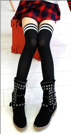Adorable Kawaii Bear Print Tights for Kids - Cozy Pantyhose with Whimsical Knee Designs - Très Elite