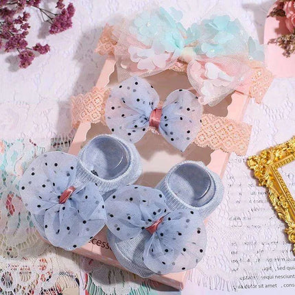 Adorable Polka Dot Bowknot Headband and Lace Flower Socks Ensemble for Stylish Little Ones - Très Elite