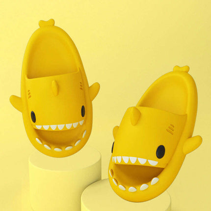 Adult's Slippers Indoor Outdoor Funny Shark Cartoon - Très Elite