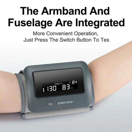 Advanced Bluetooth Blood Pressure Monitor with USB Charging and Russian Voice Assistance - Your Essential Health Tracker - Très Elite
