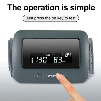 Advanced Bluetooth Blood Pressure Monitor with USB Charging and Russian Voice Assistance - Your Essential Health Tracker - Très Elite