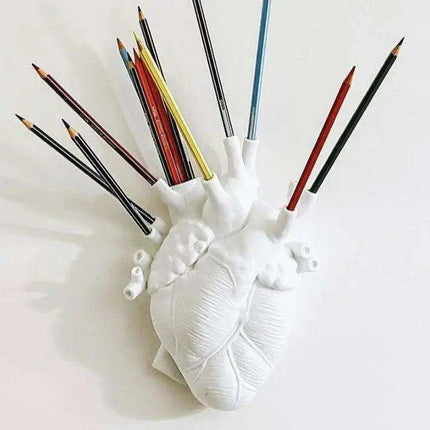 Anatomical Heart Resin Vase: A Unique Touch for Elegant Home Decor