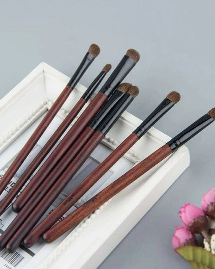 Ultimate Eye Artistry: Anmor 7-Piece Brush Set for Precision & Versatile Blending