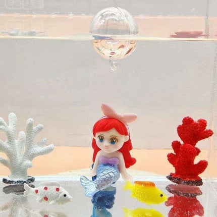 Aquatic Harmony: Chinese-Inspired Resin Sculpture for Enchanting Aquariums - Très Elite
