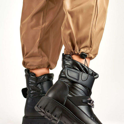 Arctic Chill Velcro Winter Boots for Ultimate Cold Weather Comfort - Très Elite