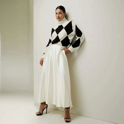 Argyle Patterned Merino Wool Turtleneck Sweater - Women's Preppy Winter Essential - Très Elite