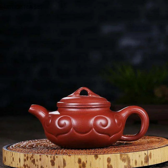 Artisan 180ml Yixing Purple Clay Teapot with Integrated Filter – Luxurious Zisha Infuser for Exceptional Tea Experiences