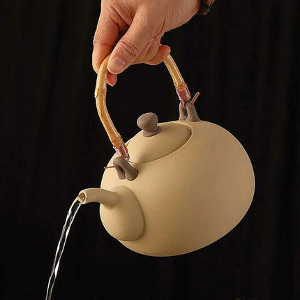 Artisan Clay Tea Set with Classic Kettle and Kung Fu Teapot for Elegant Brewing - Très Elite