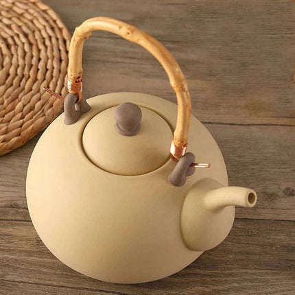 Artisan Clay Tea Set with Classic Kettle and Kung Fu Teapot for Elegant Brewing - Très Elite