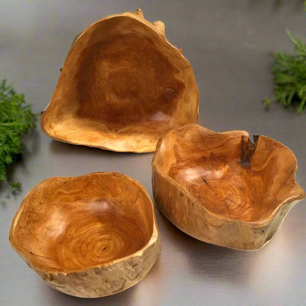 Artisan Crafted Natural Wood Bowl for Salads and Desserts - Distinctive Fruit Serving Tray for Home and Gifting - Très Elite