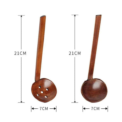 Artisan Extra-Large Japanese Wooden Ladle for Ramen and Soup Serving - Très Elite