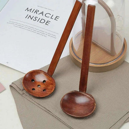 Artisan Extra-Large Japanese Wooden Ladle for Ramen and Soup Serving - Très Elite