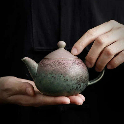 Artisan Rustic Clay Teapot for Authentic Kung Fu Tea Brewing - Très Elite