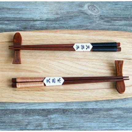 Artisan Wooden Japanese Chopsticks with Anti-Roll Design - Elevate Your Dining Experience - Très Elite