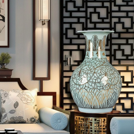 Artisanal Glaze Gold Ceramic Vase - Très Elite