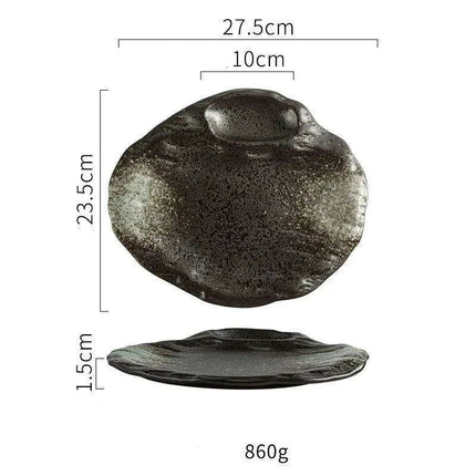 Artisanal Japanese Ceramic Plate for Elegant Dining Experiences - Très Elite