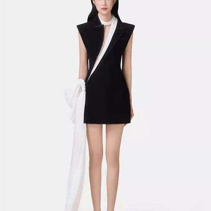 Asymmetrical Summer Dress with Contrast Ribbon Bow - Très Elite