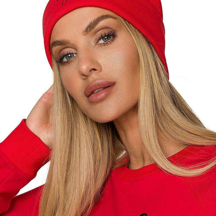 Autumn Chic Embroidered Knit Beanie - Très Elite