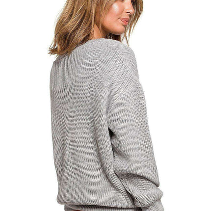 Autumn Elegance Oversized V-Neck Sweater - Très Elite