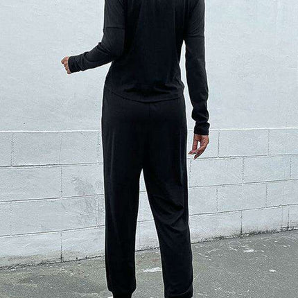Autumn Elegance: Women's Knit Solid Color Fashion Ensemble - Très Elite