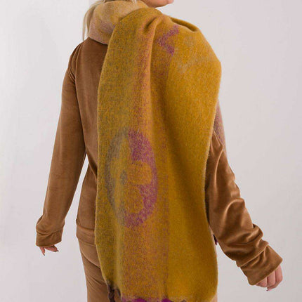 Autumn Striped Shawl with Elegant Tassels – Versatile Women’s Wrap - Très Elite