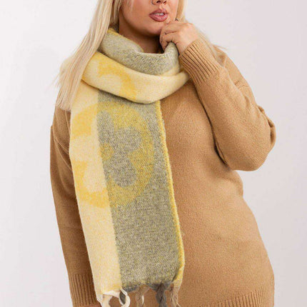 Autumn Striped Shawl with Elegant Tassels – Versatile Women’s Wrap - Très Elite