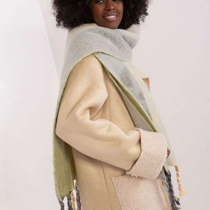 Autumn Striped Shawl with Elegant Tassels – Versatile Women’s Wrap - Très Elite