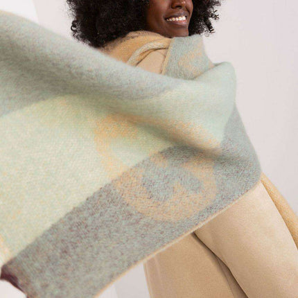 Autumn Striped Shawl with Elegant Tassels – Versatile Women’s Wrap - Très Elite