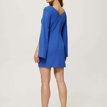 Backless Elegance: V-Back Mini Cocktail Dress for Effortless Charm - Très Elite