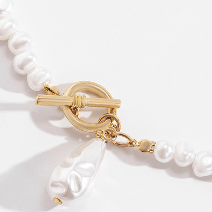 Baroque shaped pearl necklace creative irregular chain clavicle necklace - Très Elite