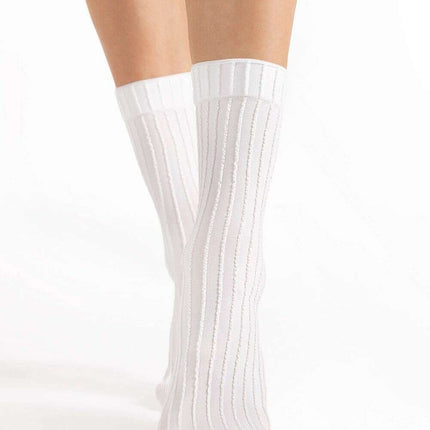 Basico Ribbed Socks – White & Black, Stretchy Everyday Comfort - Très Elite