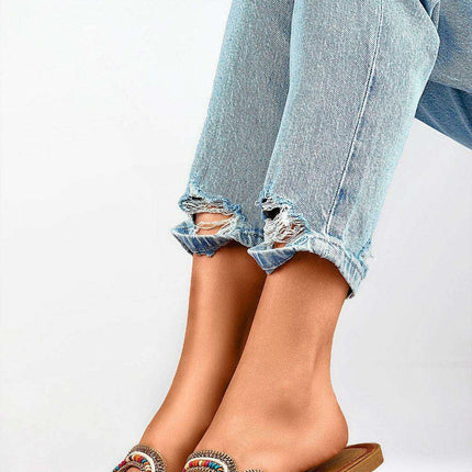 Beaded Sandals: Vibrant Summer Flip-flops